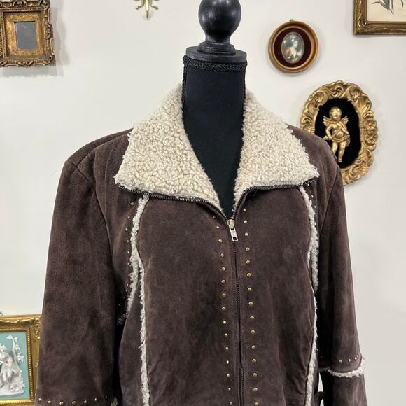 Vintage Y2K Bernardo Brown Suede Shearling Jacket with Stud Detail - Picture 2 of 6